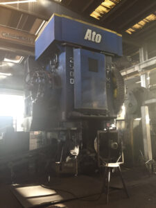 Schmiedepresse TMP Voronezh - 2500 ton