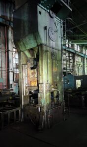 Abgratpresse Erfurt  - 400 ton