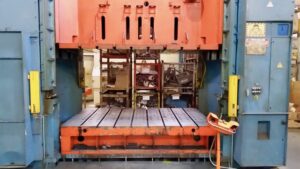 Blechumformung Presse Erfurt PKZZ IV 500.1 FS - 500 ton (ID:75475) - Dabrox.com