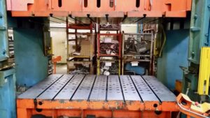 Blechumformung Presse Erfurt PKZZ IV 500.1 FS - 500 ton (ID:75475) - Dabrox.com