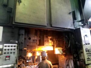 Schmiedepresse TMP Voronezh KB8546 - 4000 ton (ID:75861) - Dabrox.com