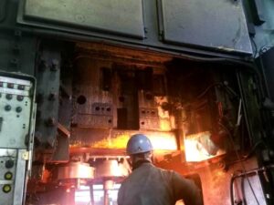 Schmiedepresse TMP Voronezh KB8546 - 4000 ton (ID:75861) - Dabrox.com