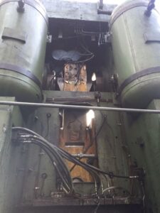 Schmiedepresse TMP Voronezh KB8040 - 1000 ton (ID:S78510) - Dabrox.com