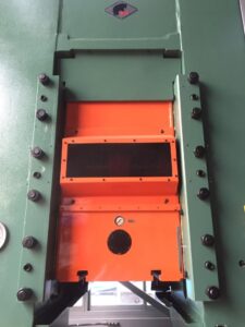 Kaltextrusion Presse Barnaul K0034 - 250 ton (ID:S78539) - Dabrox.com