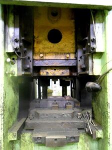 Schmiedepresse TMP Voronezh K8540 - 1000 ton (ID:S88343) - Dabrox.com
