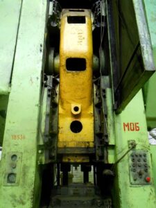 Schmiedepresse TMP Voronezh K8540 - 1000 ton (ID:S88343) - Dabrox.com