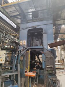 Schmiedepresse Grabener KFP 800/1050/400 - 800 ton (ID:76195) - Dabrox.com