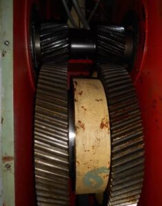 Kniehebelpresse Kuzlitmash KB8334 - 250 ton (ID:76000) - Dabrox.com