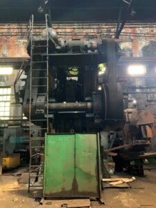 Schmiedepresse TMP Voronezh K8544 - 2500 ton (ID:76001) - Dabrox.com