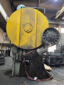 Schmiedepresse Ajax 2000 MT - 2000 ton (ID:76003) - Dabrox.com