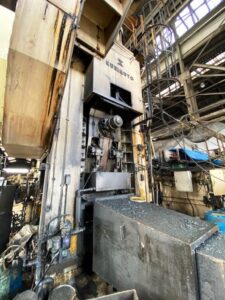 Schmiedepresse Kurimoto C2F-1600 - 1600 ton (ID:75531) - Dabrox.com
