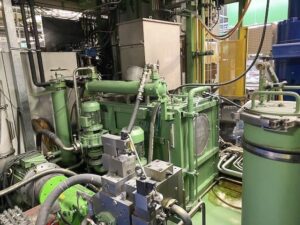 Hydraulikpresse Schuler SHPS 50000 - 5000 ton (ID:75831) - Dabrox.com