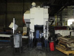Schmiedepresse Manzoni SR1300 - 1300 ton (ID:75547) - Dabrox.com
