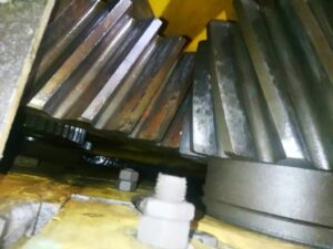 Abgratpresse KarpatPressMash KG9534 - 250 ton (ID:75565) - Dabrox.com