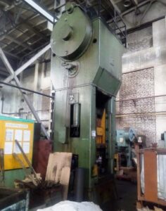 Abgratpresse Erfurt  - 400 ton