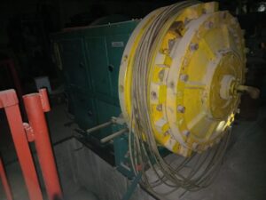 Waagerechte Stauchmaschine Ryazan V1134 - 250 ton (Foto 8)