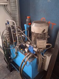 Schmiedepresse TMP Voronezh KB8040 - 1000 ton (ID:76267) - Dabrox.com