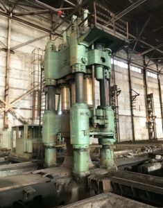 Hydraulikpresse Dnepropress PA1343 - 2000 ton (ID:75571) - Dabrox.com