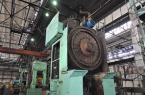 Schmiedepresse Smeral LZK 4000 S - 4000 ton (ID:S87526) - Dabrox.com