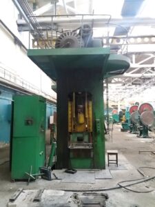 Abgratpresse Zdas - 250 ton