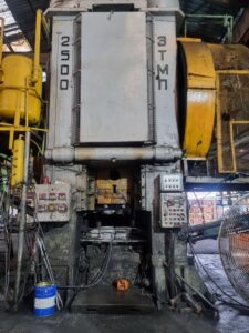 Schmiedepresse TMP Voronezh K8544 - 2500 ton (ID:76198) - Dabrox.com