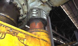 Freiform-Schmiedepresse Dnepropress P3847 - 5000 ton (ID:S79225) - Dabrox.com