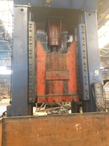 Abgratpresse Erfurt PKZe 1250 - 1250 ton (ID:75520) - Dabrox.com