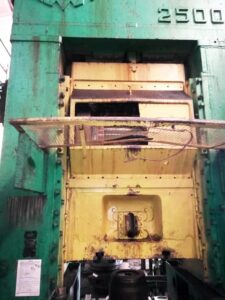 Kniehebelpresse TMP Voronezh K504.003.844 - 2500 ton (ID:75578) - Dabrox.com