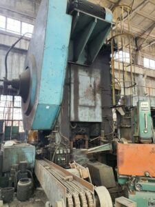 Schmiedepresse Kurimoto F-1600 - 1600 ton (ID:75577) - Dabrox.com