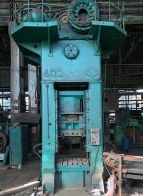 Abgratpresse TMP Voronezh KB2536 - 400 ton (Foto 3)