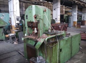 Kniehebelpresse Grabener  - 600 ton