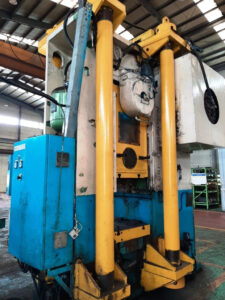 Kniehebelpresse Barnaul KB8340 - 1000 ton (ID:75896) - Dabrox.com