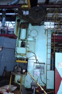 C-förmige Pressen TMP Voronezh K0134 - 250 ton (ID:S79988) - Dabrox.com