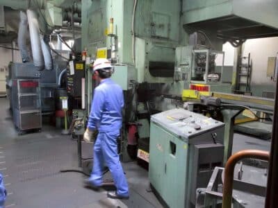 Kaltumformpresse Komatsu L1C630L - 630 ton (Foto 9)