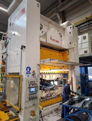 Umformpresse Arisa S2.400.260.FD - 400 ton (Foto 4)