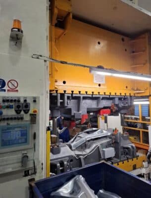 Umformpresse Arisa S2-500.FD - 500 ton (Foto 8)