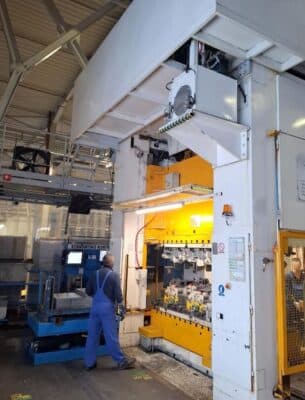 Umformpresse Arisa S2-630.LD - 630 ton (Foto 4)