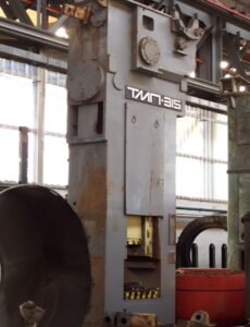 Blechumformung Presse TMP Voronezh - 315 ton