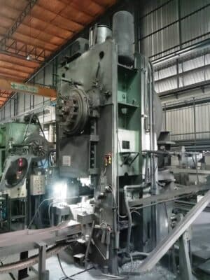 Gesemkschmiedepresse Smeral LZK 1600 P - 1600 ton (Foto 1)