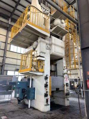 Kaltumformpresse Chin Fong KP-1000 - 1000 ton (Foto 2)