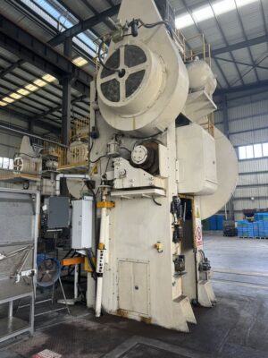 Kaltumformpresse Chin Fong KP-650 - 650 ton (Foto 3)