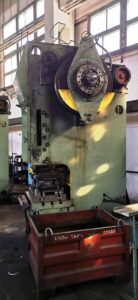C-förmige Pressen KarpatPressMash KG2132 - 160 ton (ID:75591) - Dabrox.com