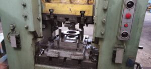 Abgratpresse TMP Voronezh KA2534 - 250 ton (ID:75592) - Dabrox.com