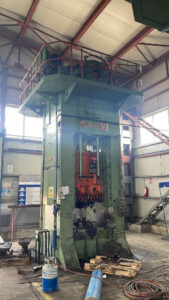 Abgratpresse TMP Voronezh K2538 - 630 ton (ID:76012) - Dabrox.com