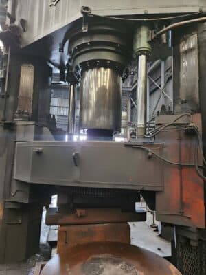 Freiformschmiedepresse JSW 2500 MT - 2500 ton (Foto 7)