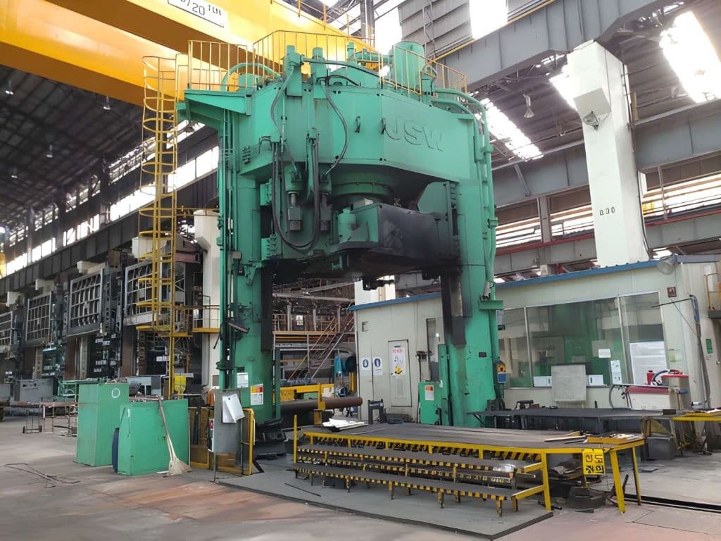 Freiformschmiedepresse JSW 2500 MT - 2500 ton