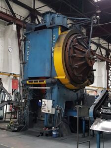 Schmiedepresse TMP Voronezh K8544 - 2500 ton (ID:S84368) - Dabrox.com