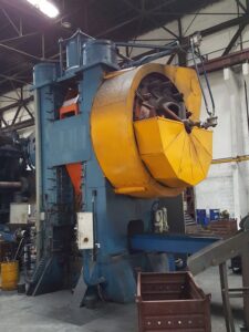 Schmiedepresse TMP Voronezh K04.038.842 - 1600 ton (ID:S84359) - Dabrox.com