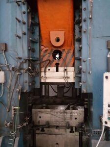 Schmiedepresse TMP Voronezh K04.038.842 - 1600 ton (ID:S84359) - Dabrox.com