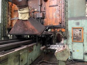 Blechumformung Presse TMP Voronezh K3546 - 4000 ton (ID:75856) - Dabrox.com